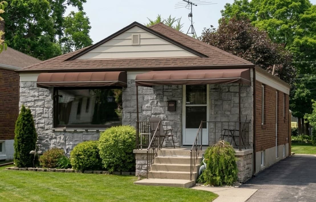 Small & Simple Roof in Waterloo, ON — House photo