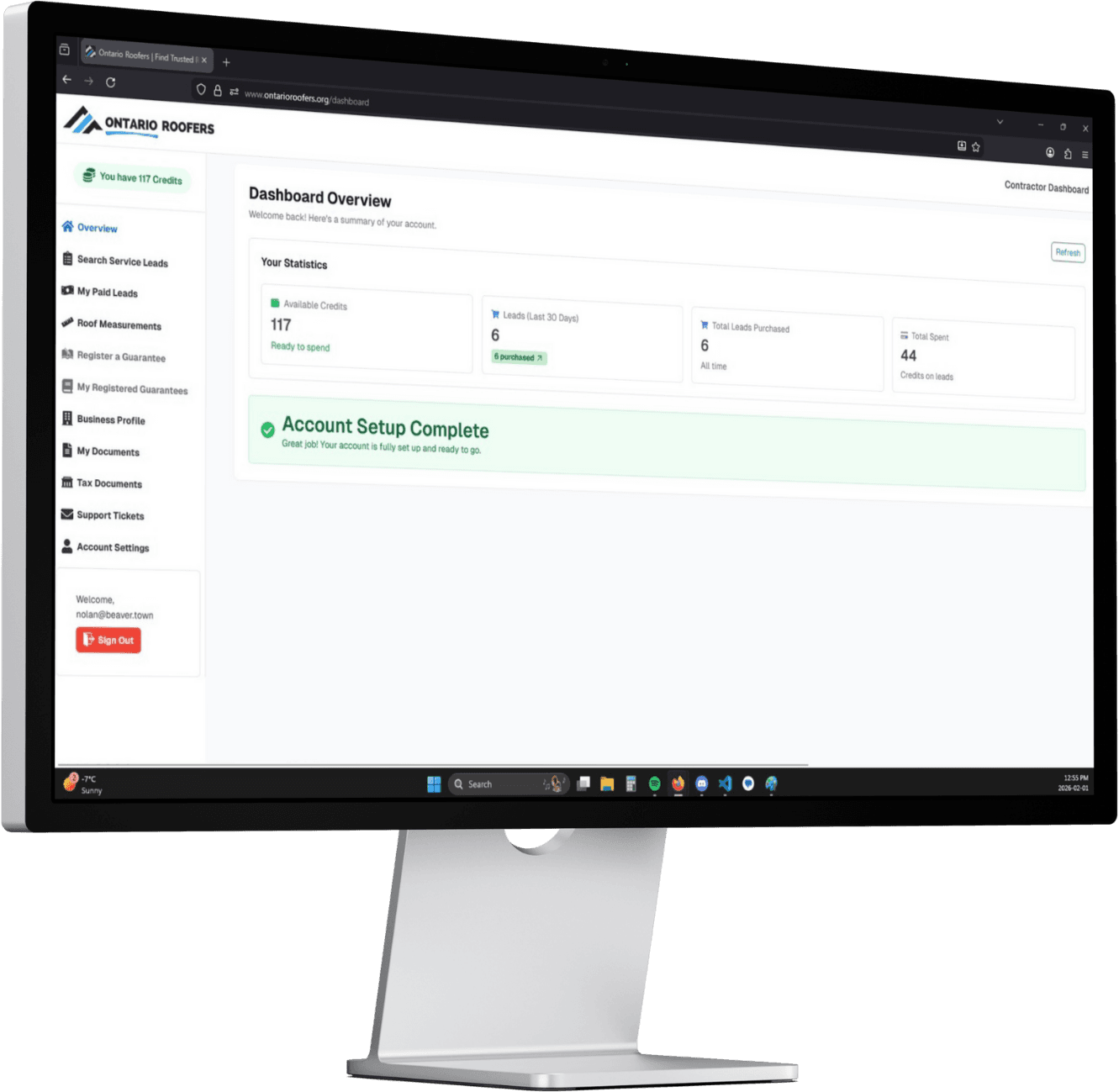 Contractor dashboard on desktop